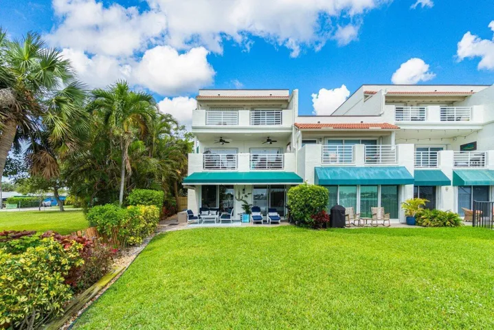 027-324NorthLakeDrive-Lantana-FL-33462-S