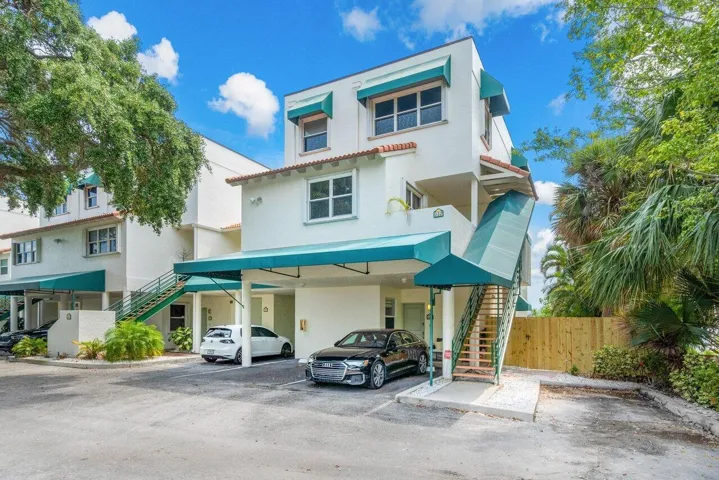 003-324NorthLakeDrive-Lantana-FL-33462-S