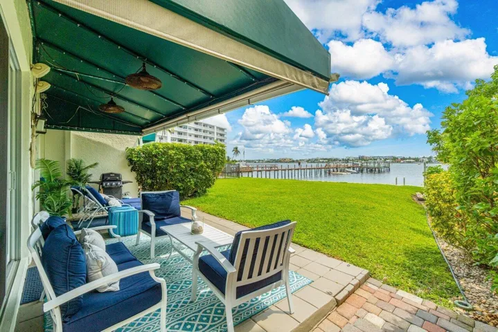 028-324NorthLakeDrive-Lantana-FL-33462-S