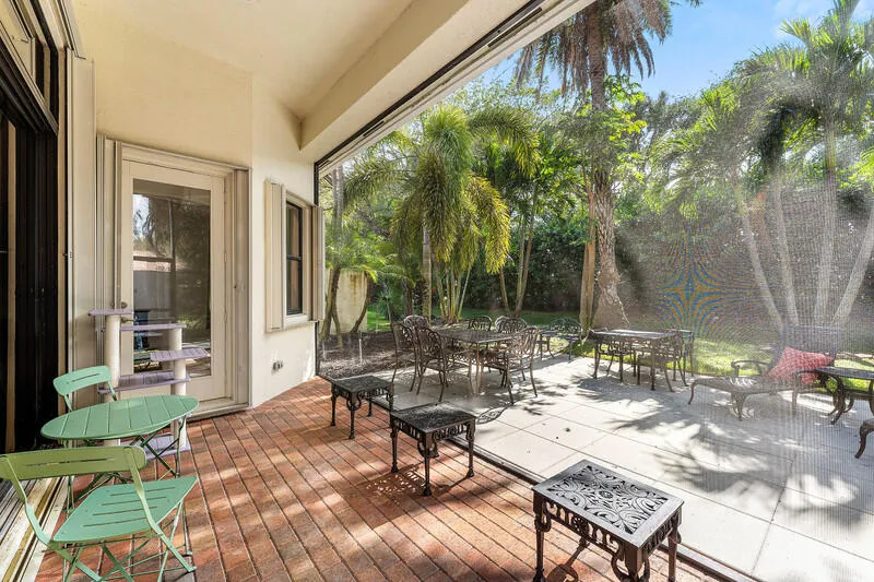 Screened Patio