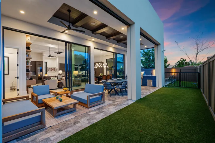 LOGGIA_RIGHT_ANGLE_SUNSET_DT