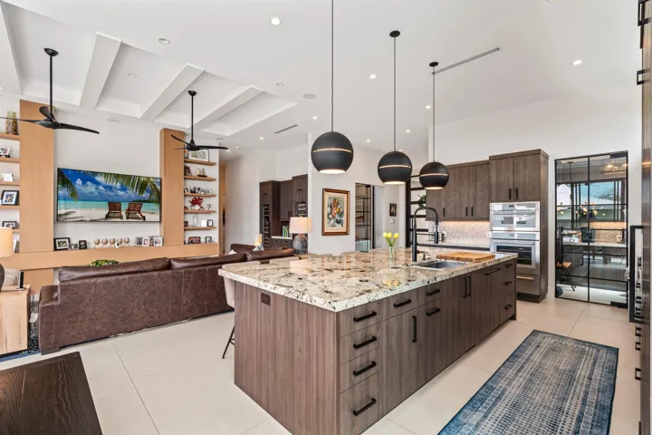 KITCHEN_RIGHT_ANGLE_2_DT_RT