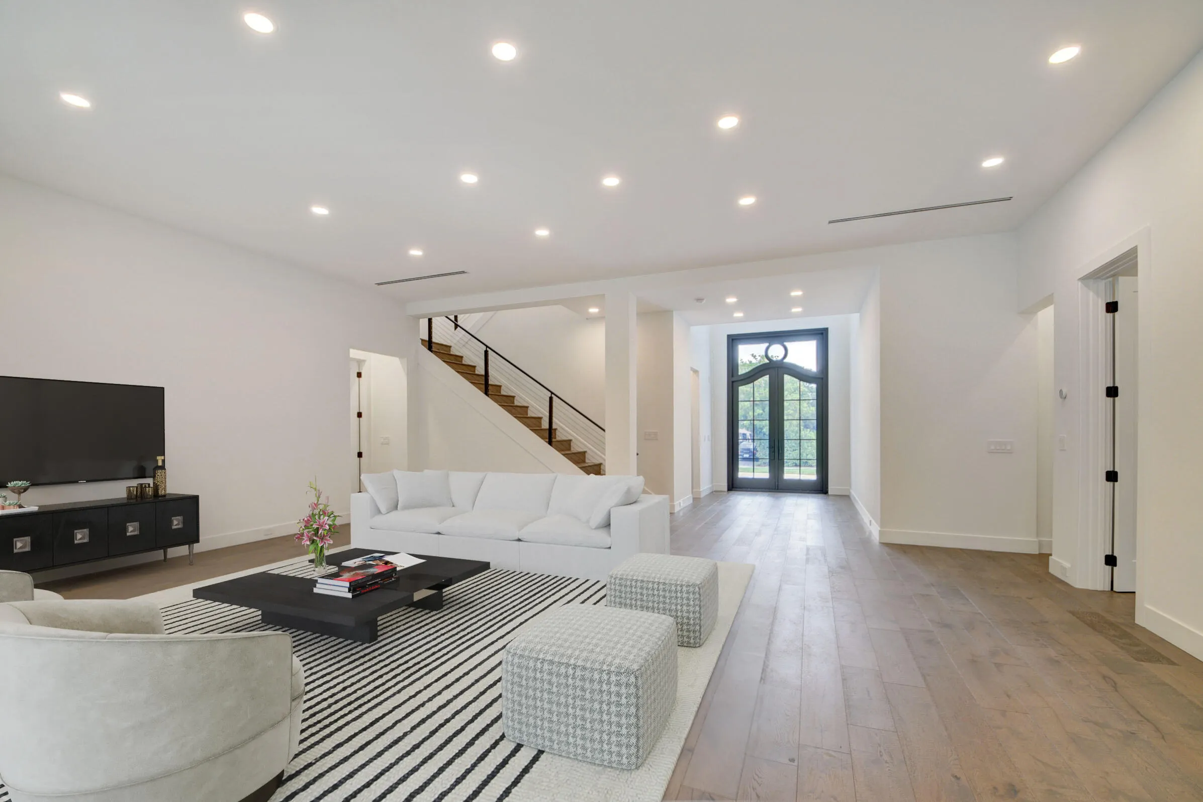 Living Room_120 Summa Street VS