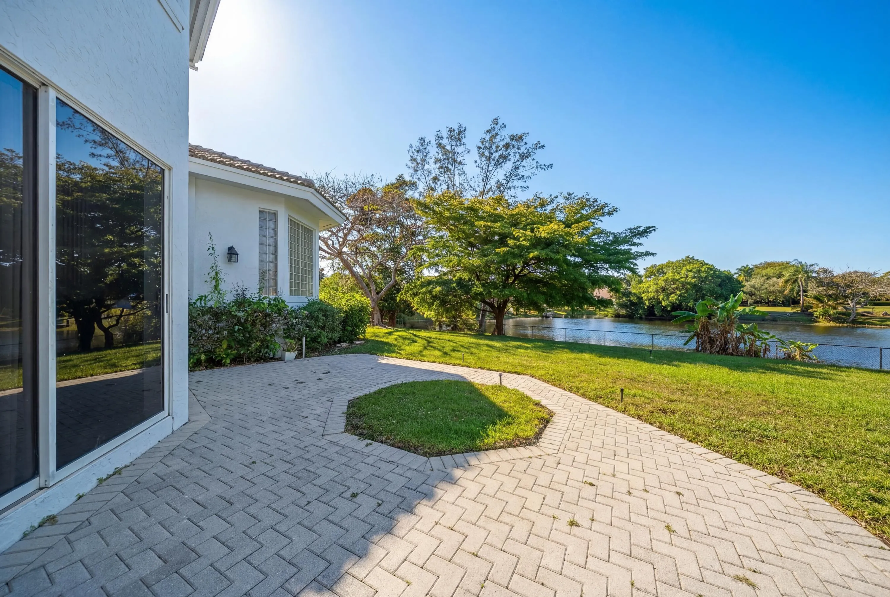 Property photo 38