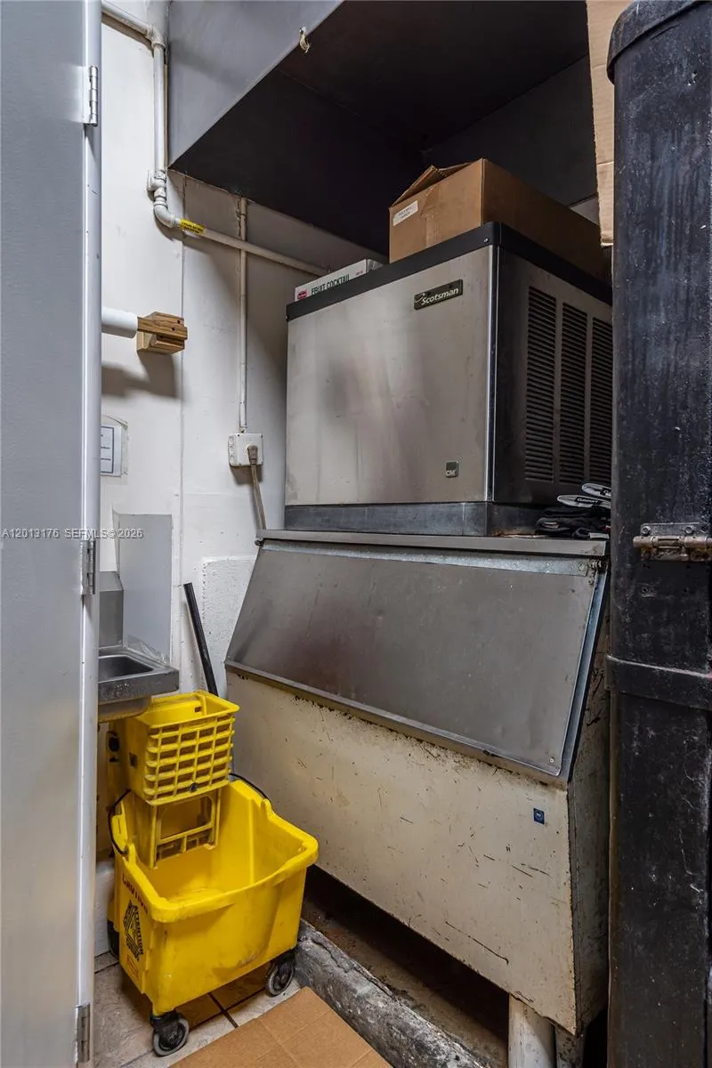 Property photo 32