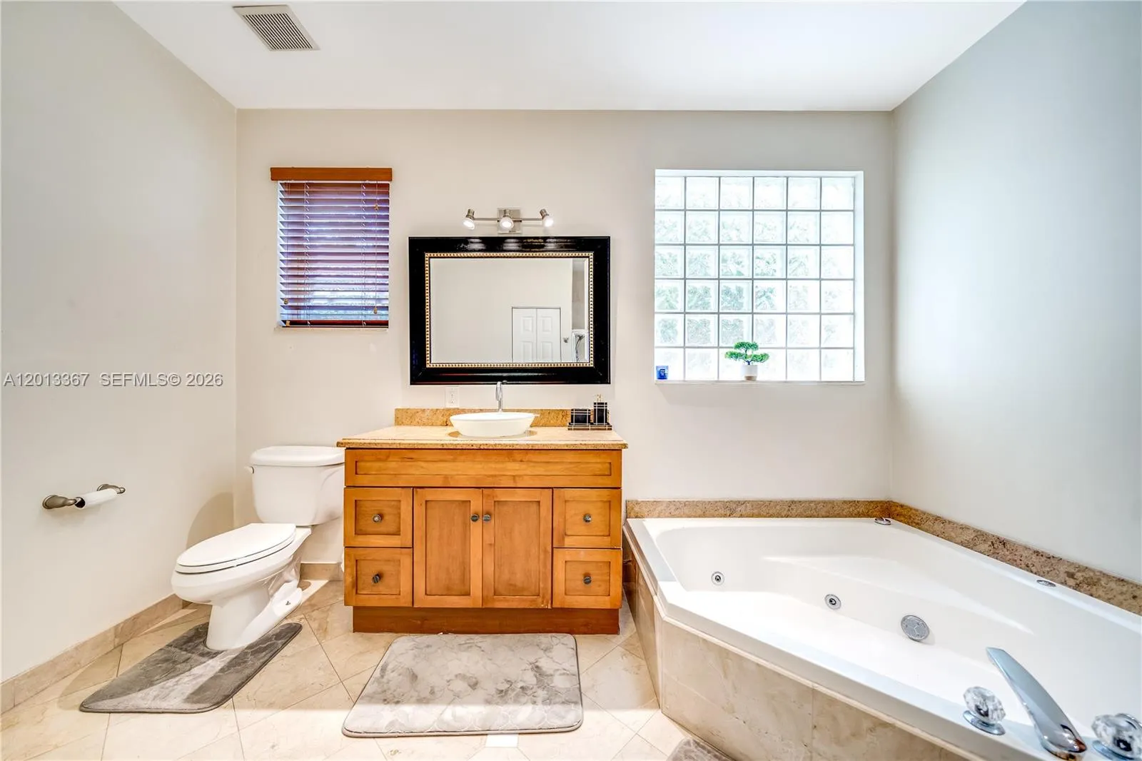Property photo 73