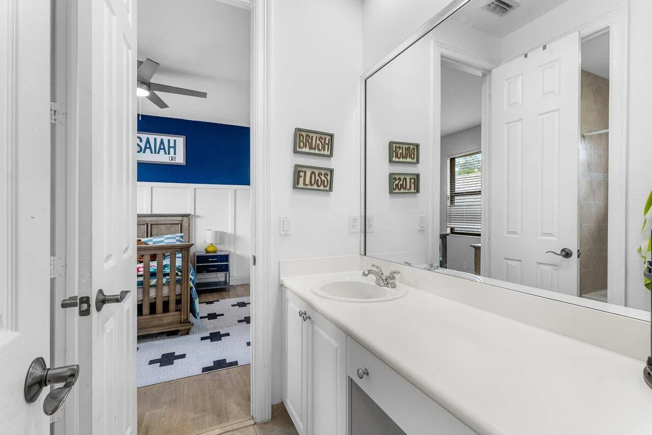 029-3555BiragueDrive-Wellington-FL-33449