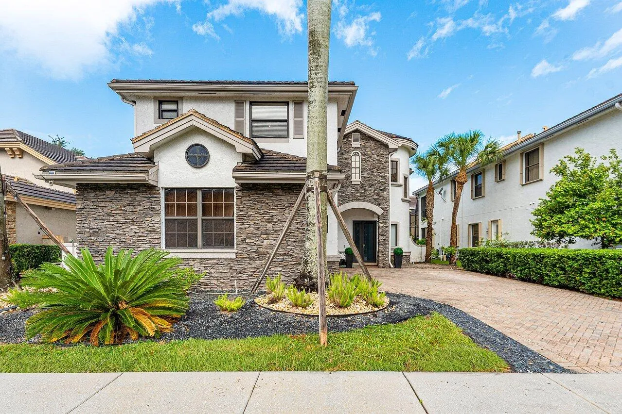 003-3555BiragueDrive-Wellington-FL-33449