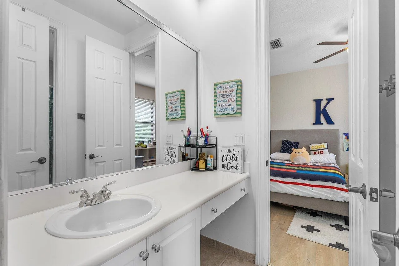 032-3555BiragueDrive-Wellington-FL-33449