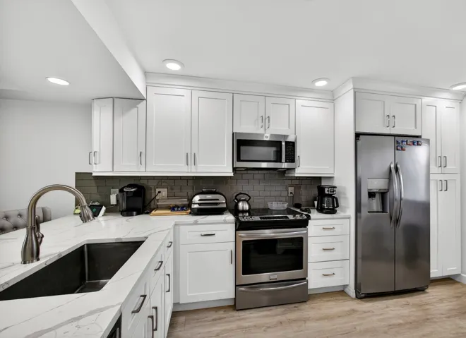 Open Concept Palm Beach Kitchen