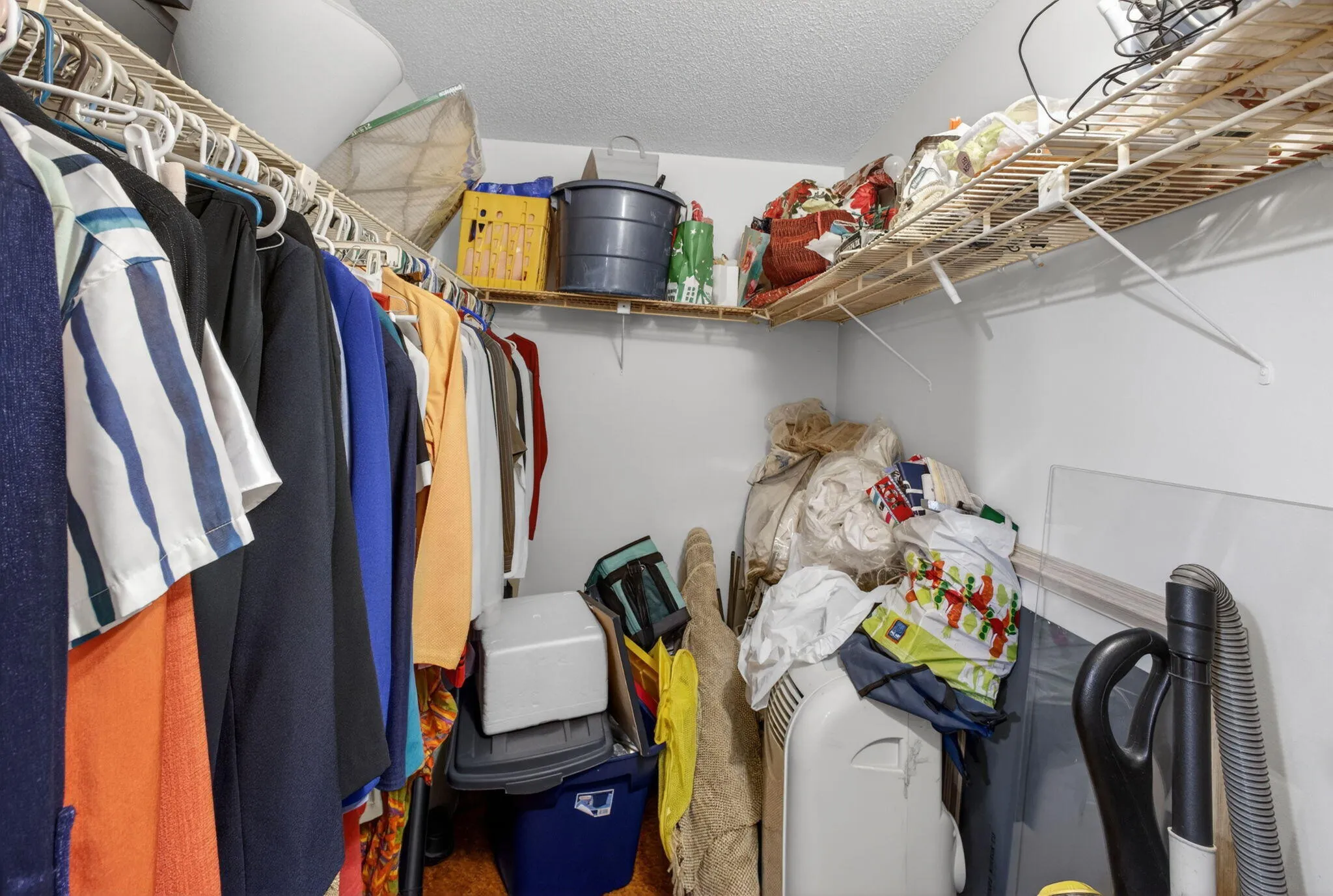 Primary Bedroom Closet