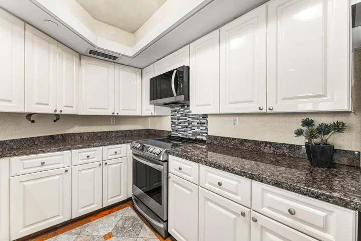 016-100Southeast5thAvenue-410-BocaRaton-