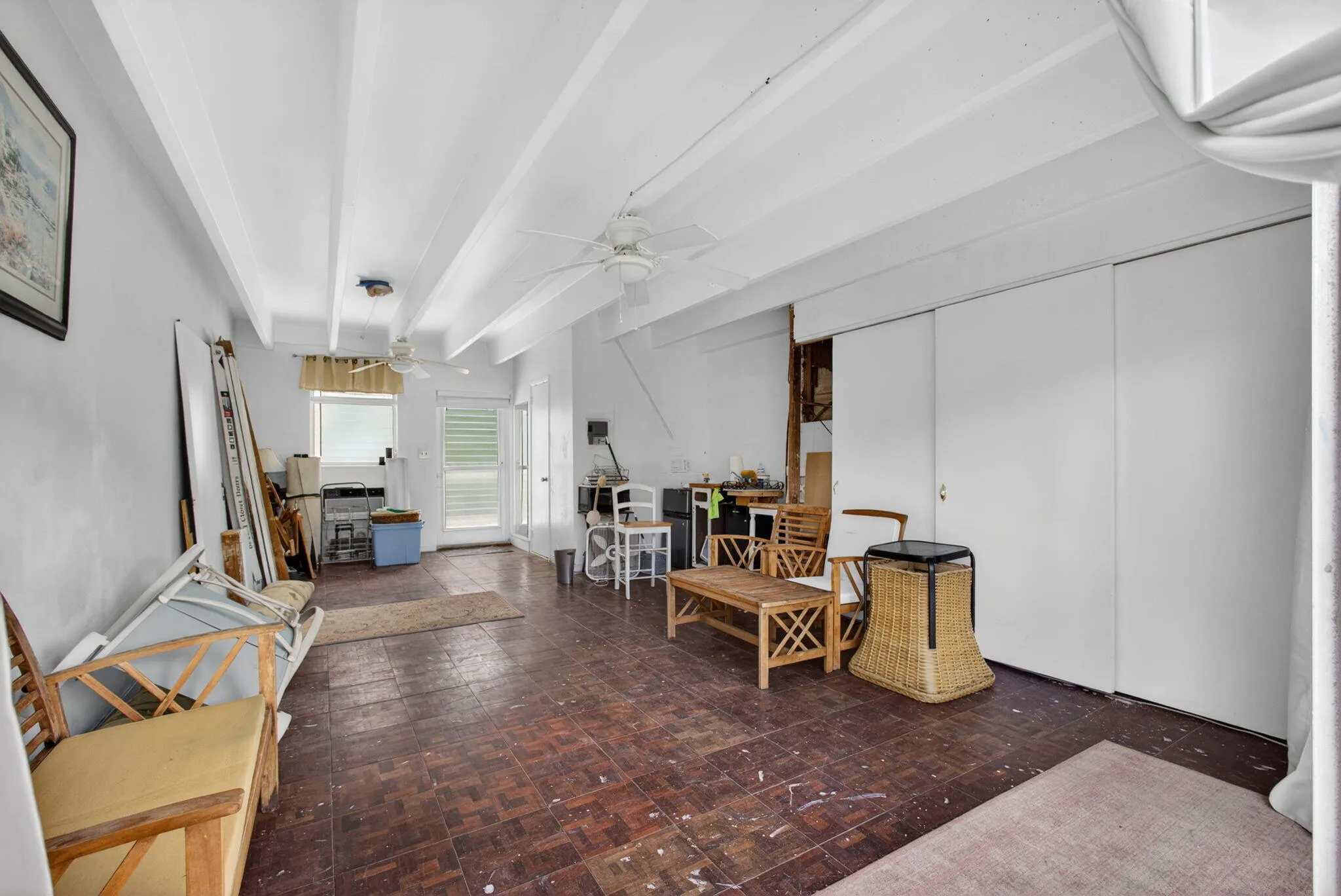 Living Area Photo #1