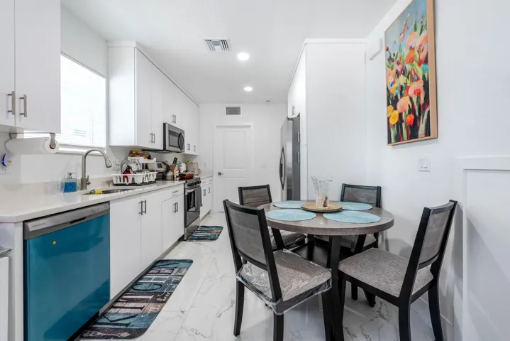 408NW12thAveBoyntonBeach-19