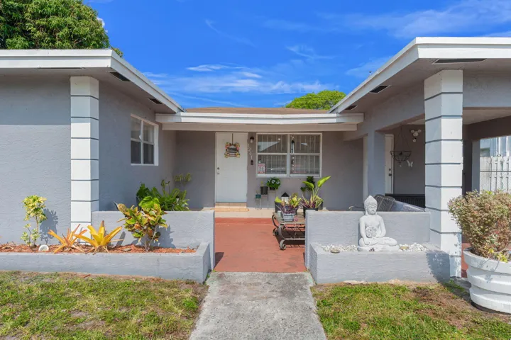 1-web-or-mls-1241 NW 30th Ave Fort Laude