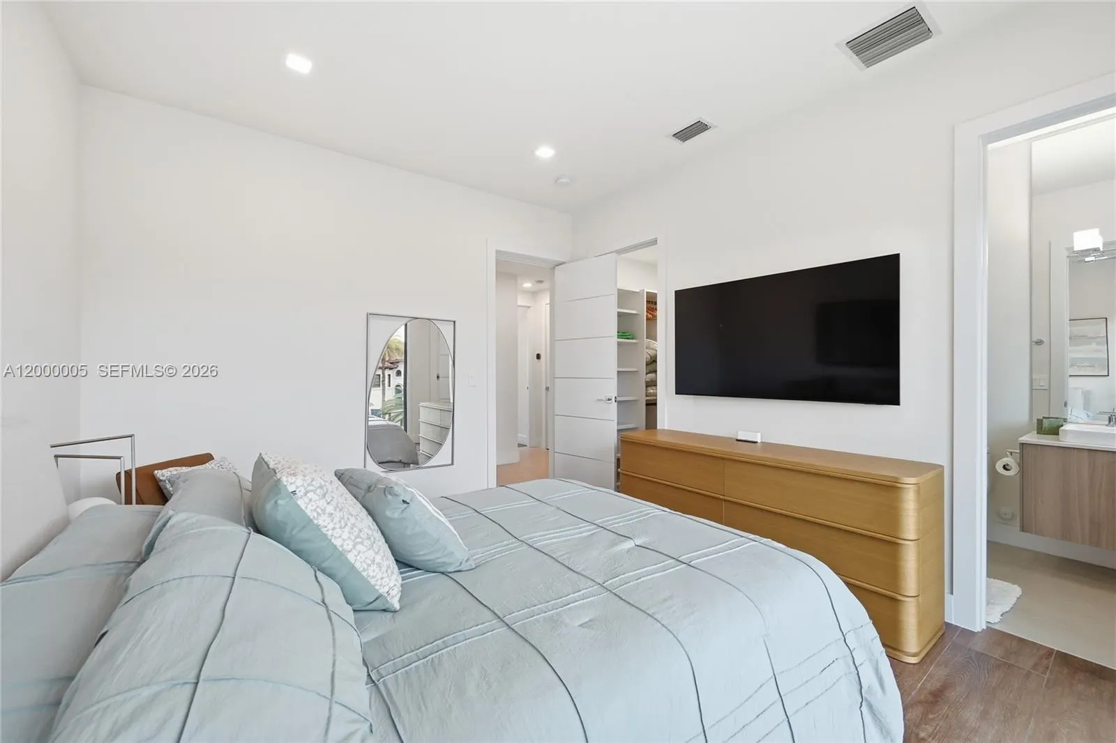 Property photo 70