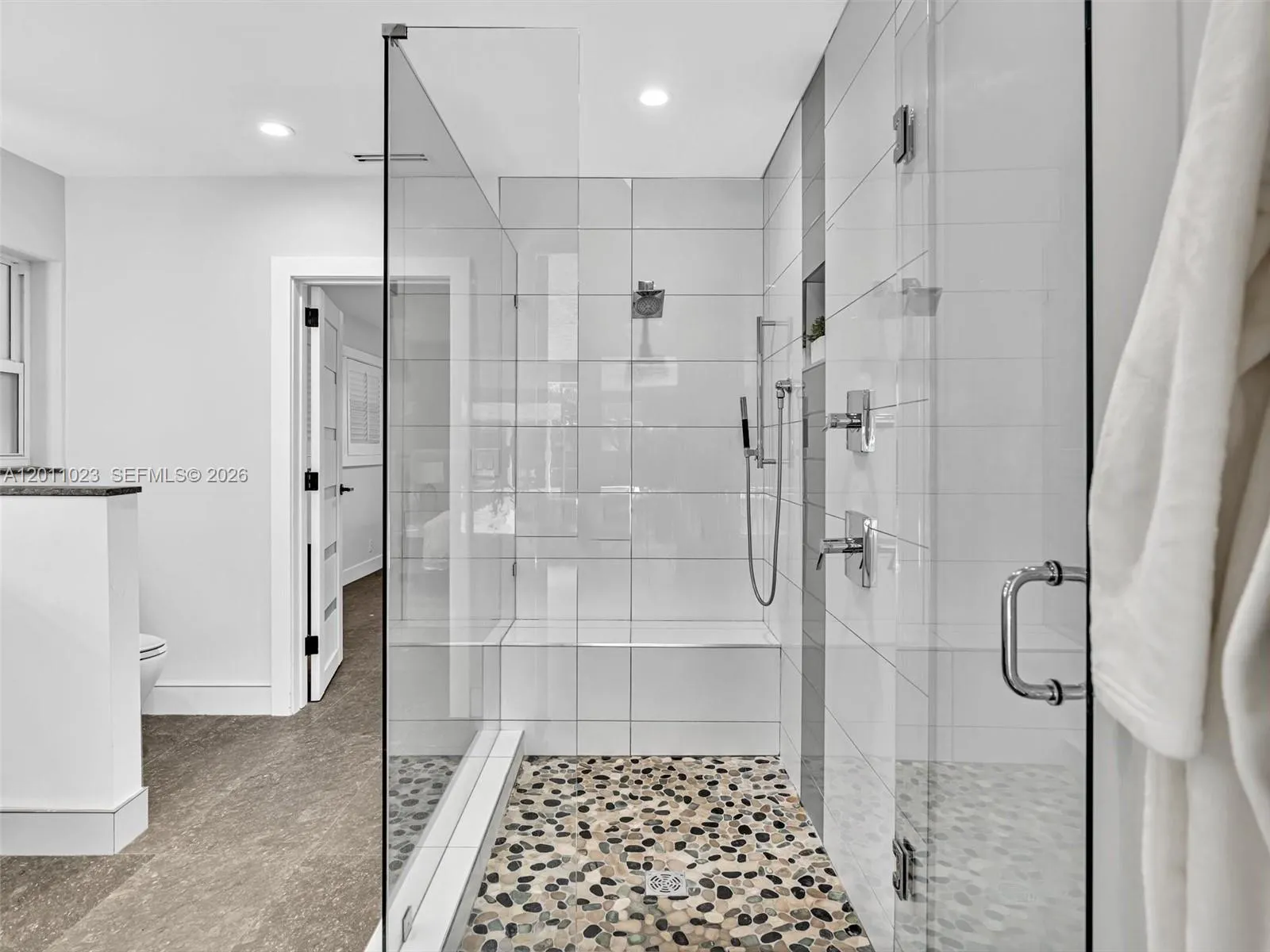 Property photo 92
