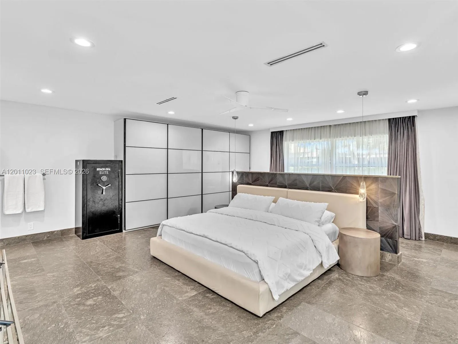 Property photo 78
