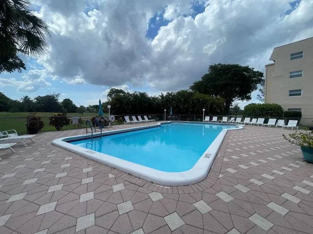 1020 Pool 2