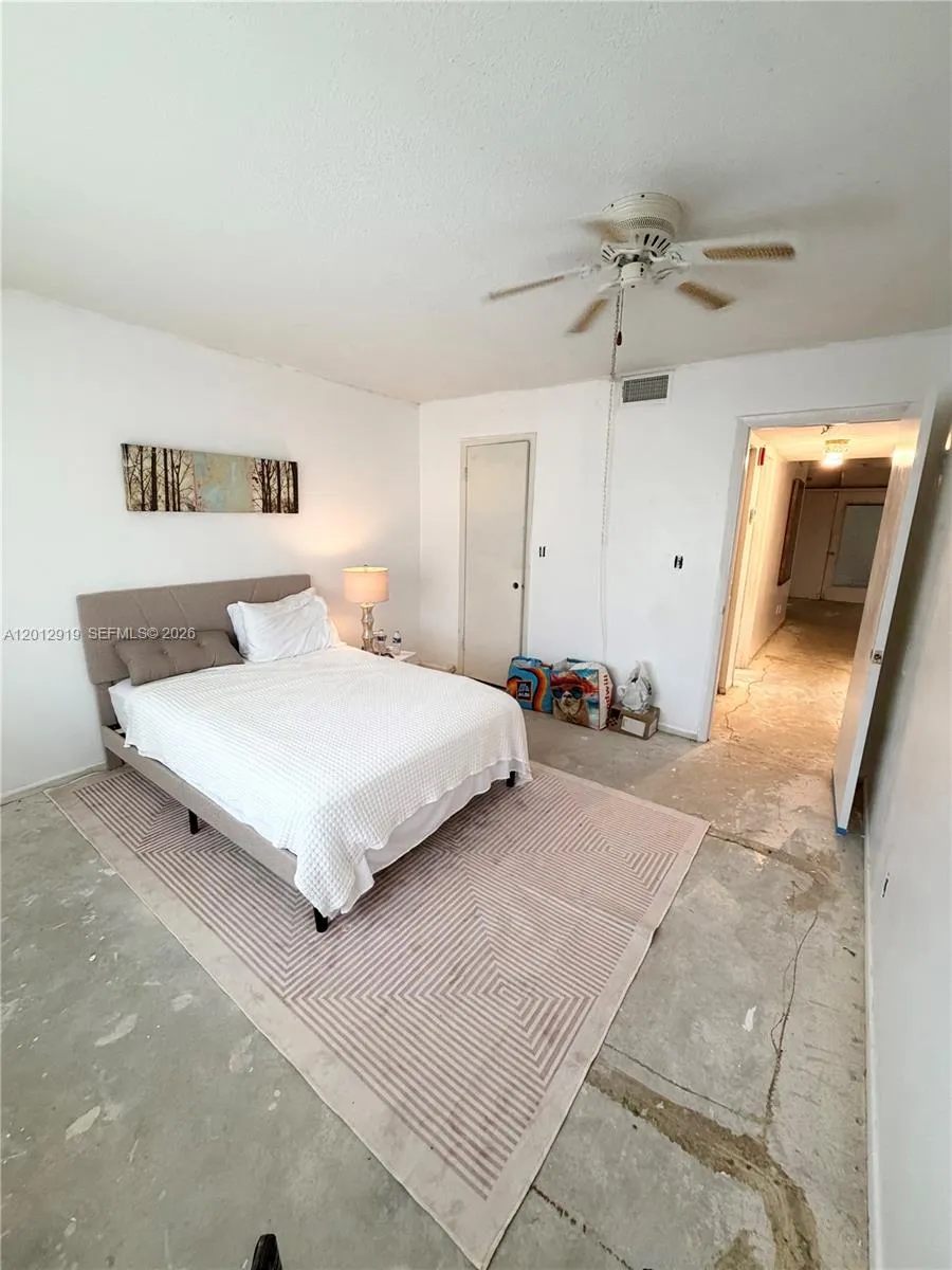 Bedroom #1