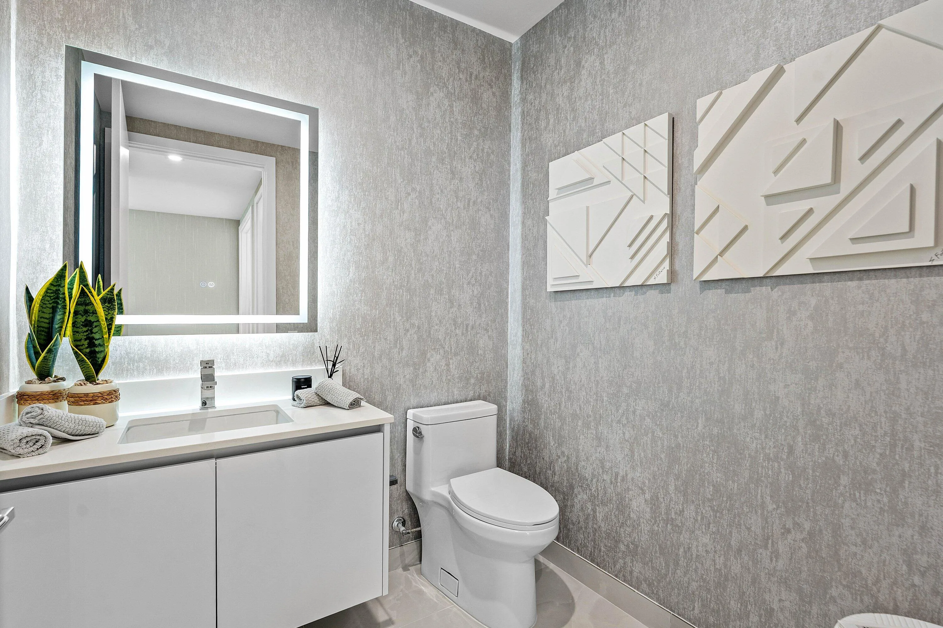 026-220LakeShoreDrive-2123-LakePark-FL-3
