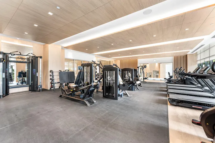 043-220LakeShoreDrive-2023-LakePark-FL-3