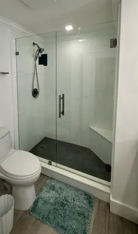 LARGE WALK IN SHOWER