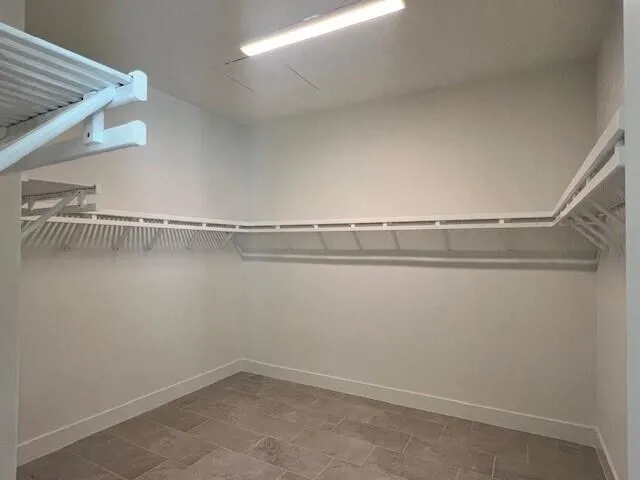 LARGE WALK IN CLOSET