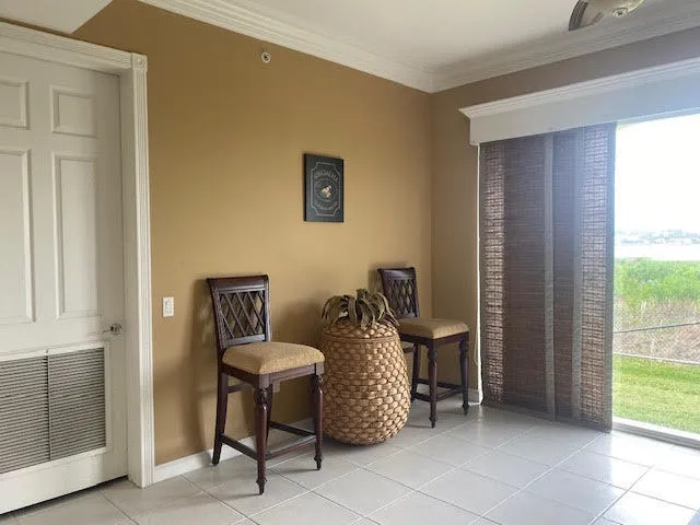 Fla Room