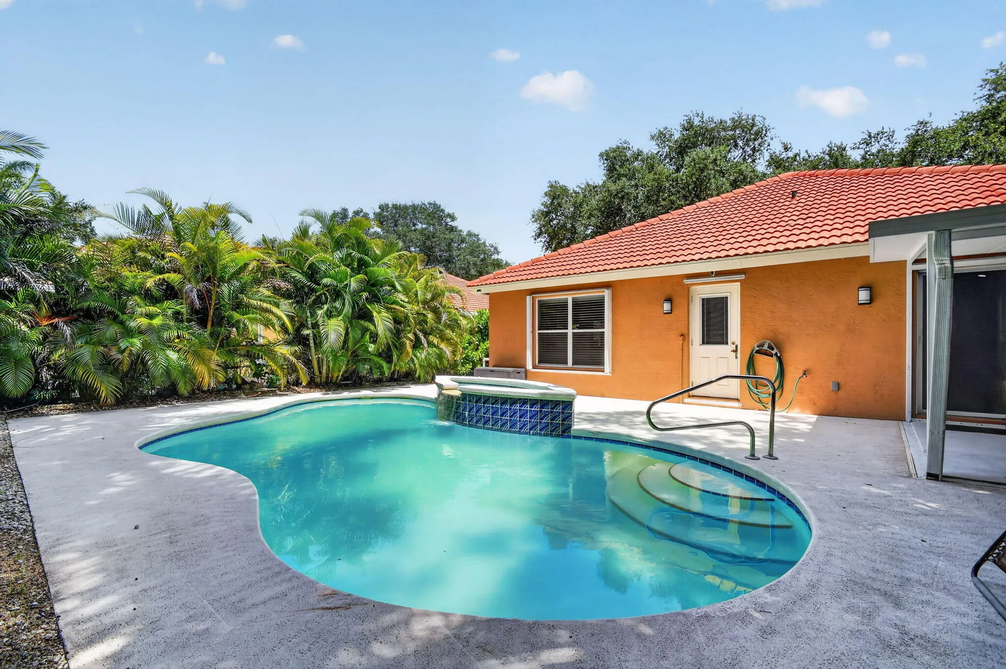 Property photo 37