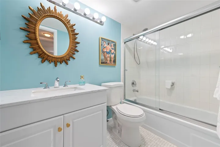 GUEST BATHROOM