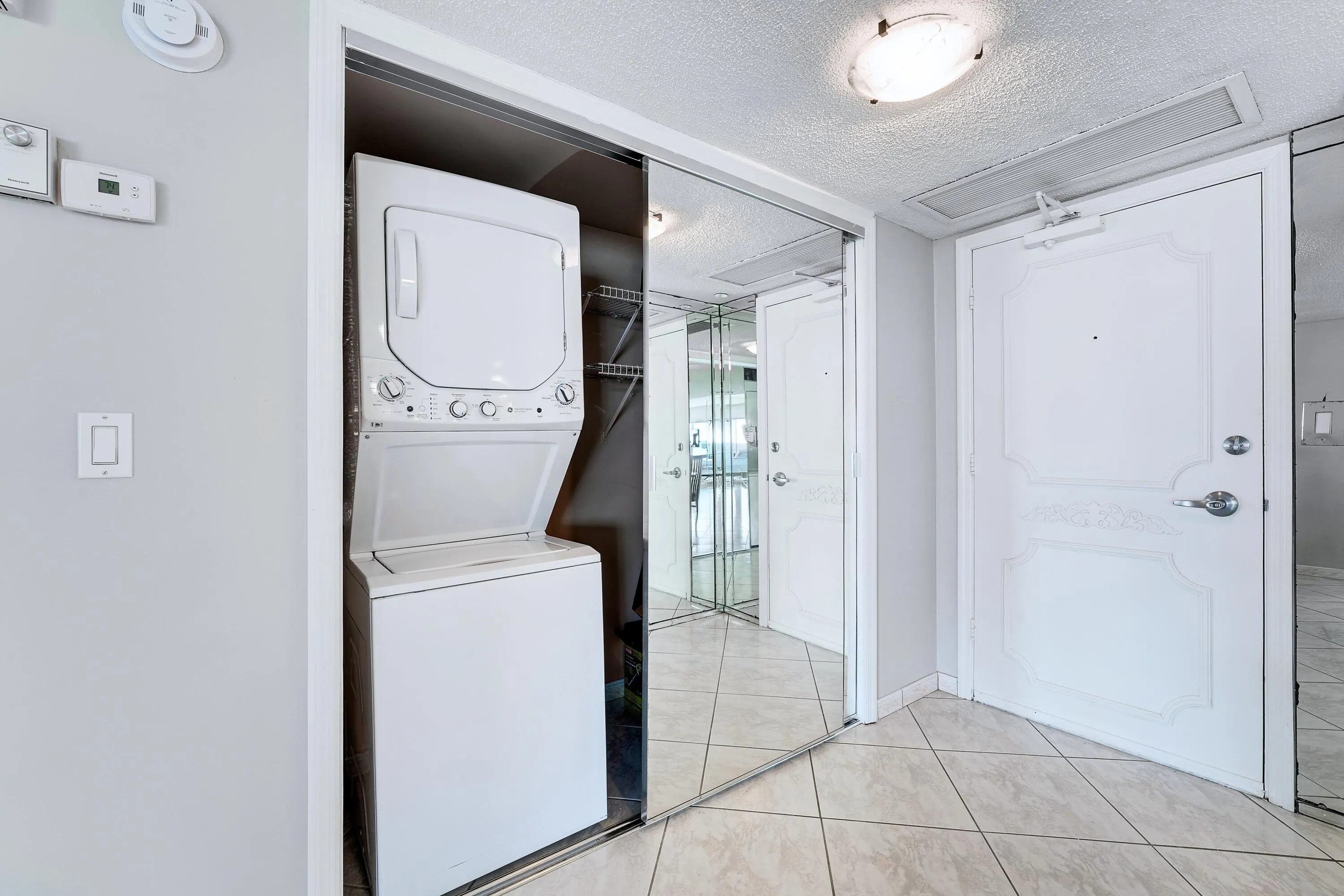 Laundry In-Unit