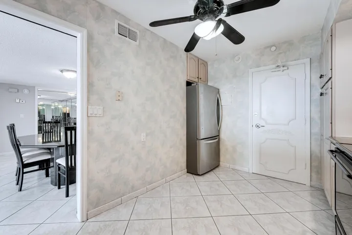 Kitchen w/ Service Entrance