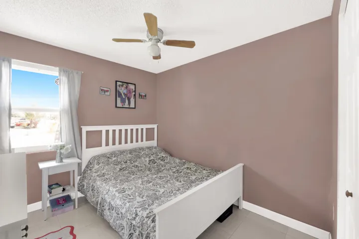 721 SW 79th Ave-12