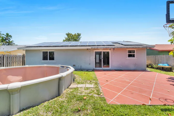 721 SW 79th Ave-8