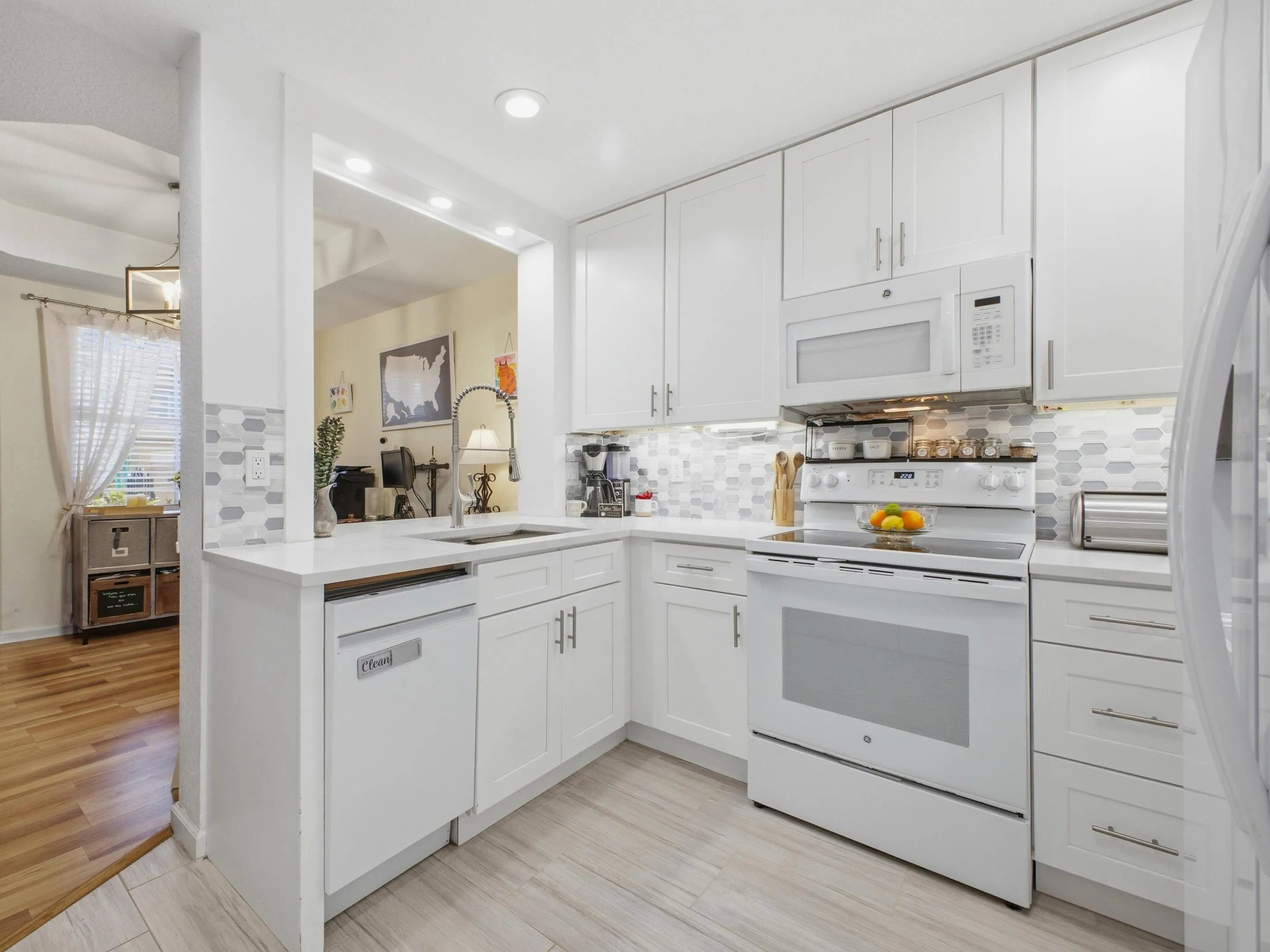 Kitchen 2