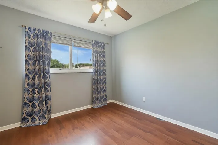2nd Bedroom 4
