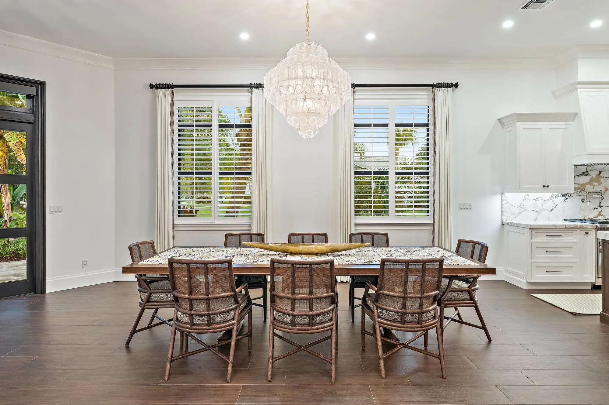 942 Pompano Dr-29