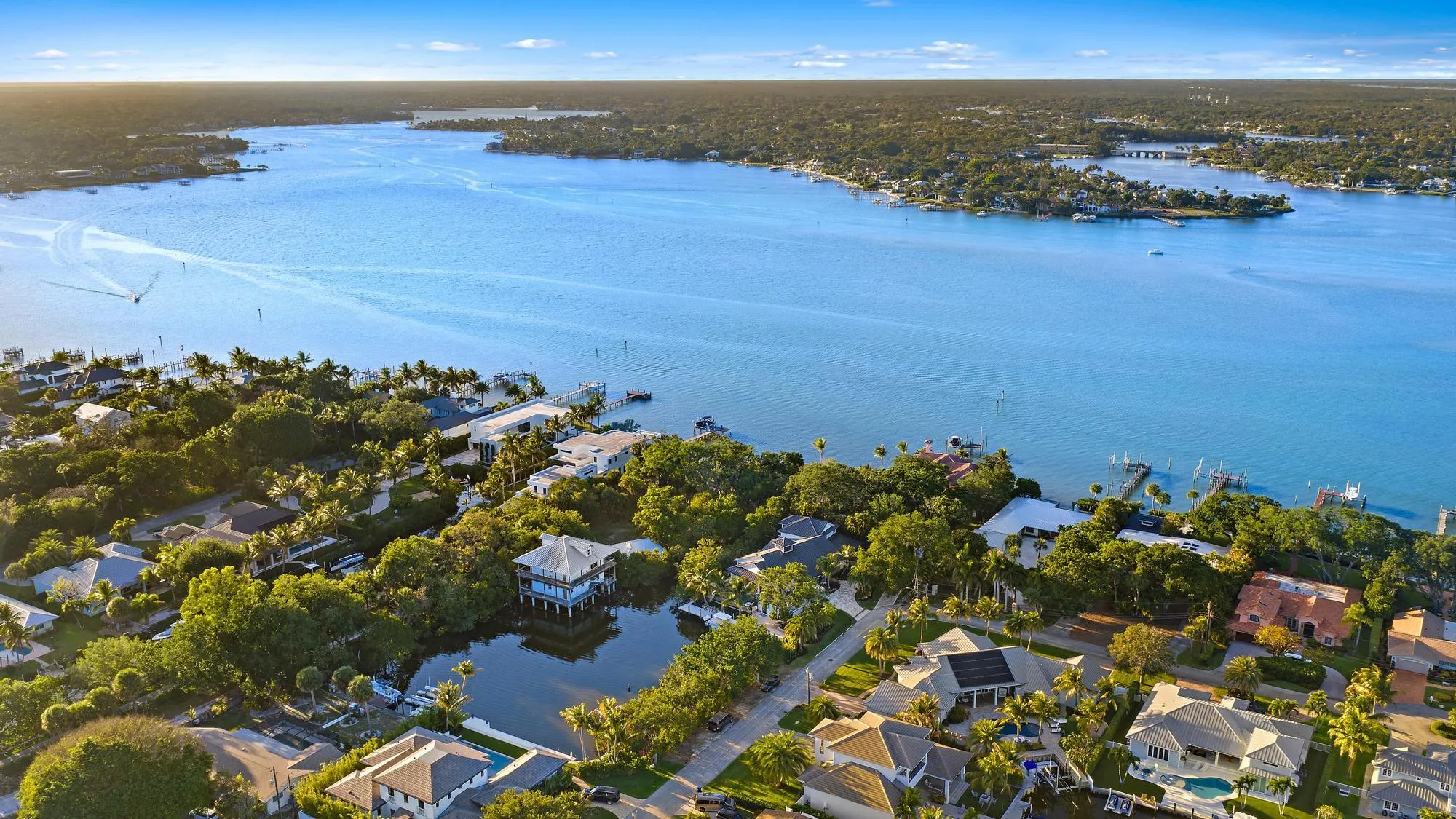 942 Pompano Dr-64