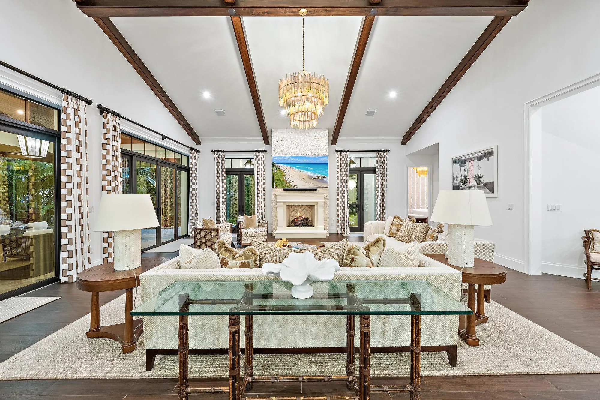 942 Pompano Dr-42