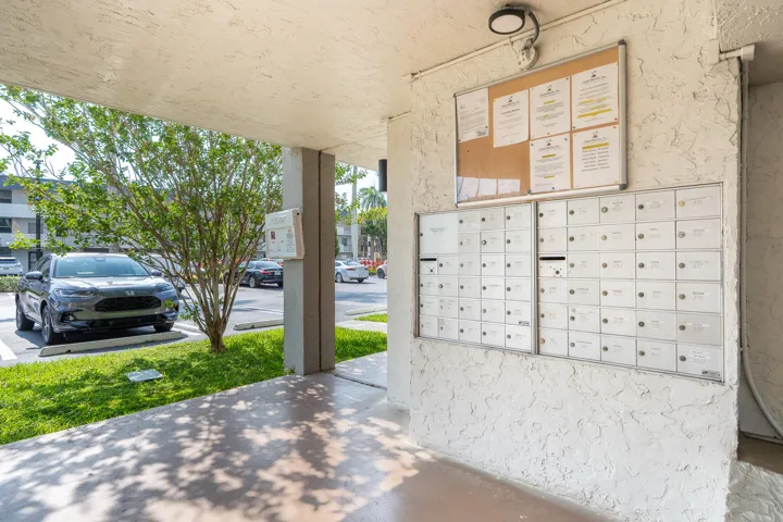 Mail area