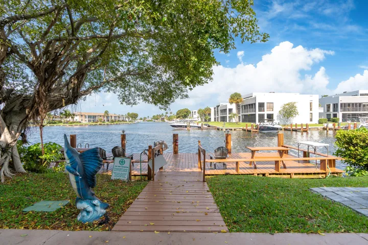 Community Dock