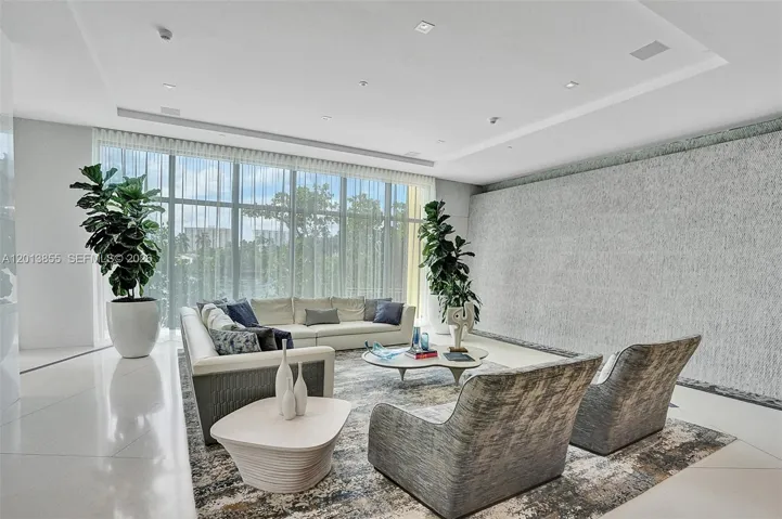 COMMON CHILLING AREA