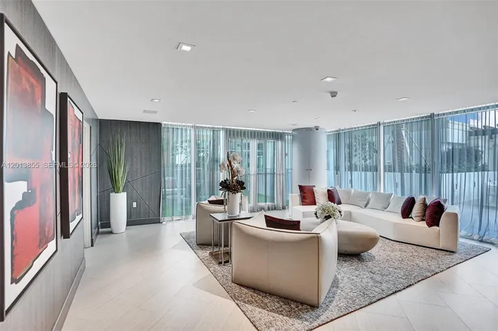 COMMON CHILLING AREA