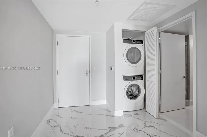 LAUNDRY SPACE, CORRIDOR