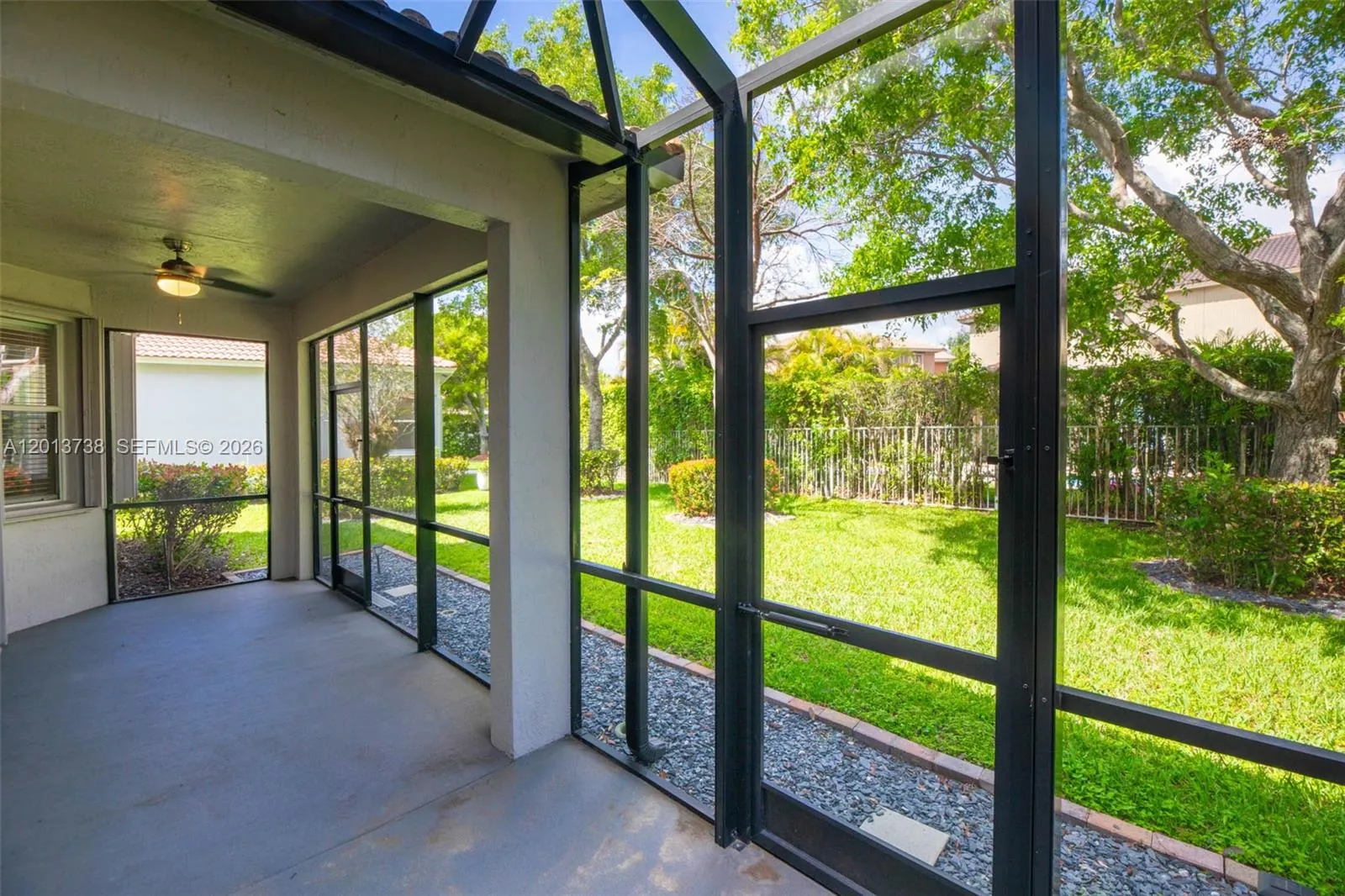 Photo 48