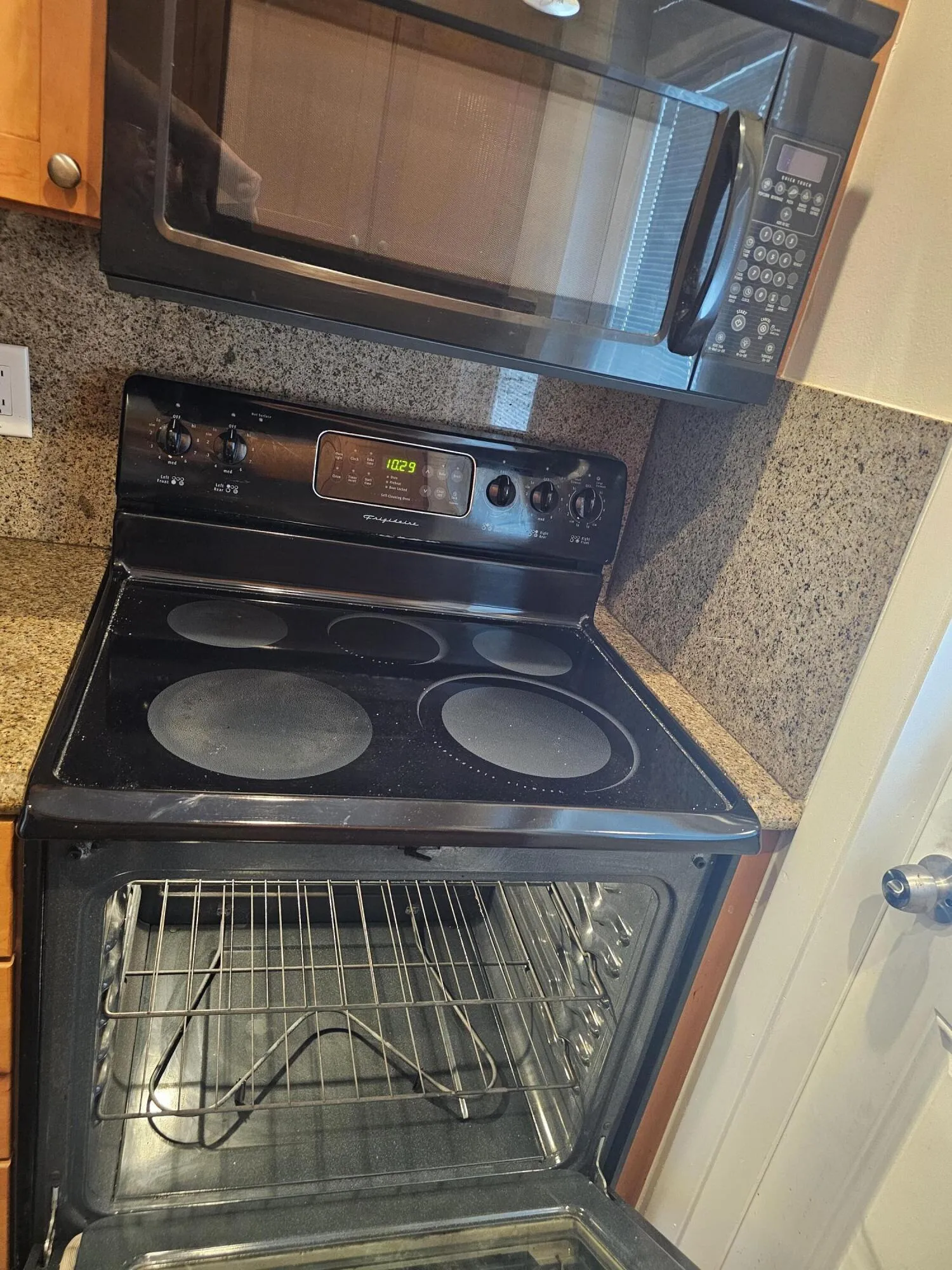 Kitchen Looks New