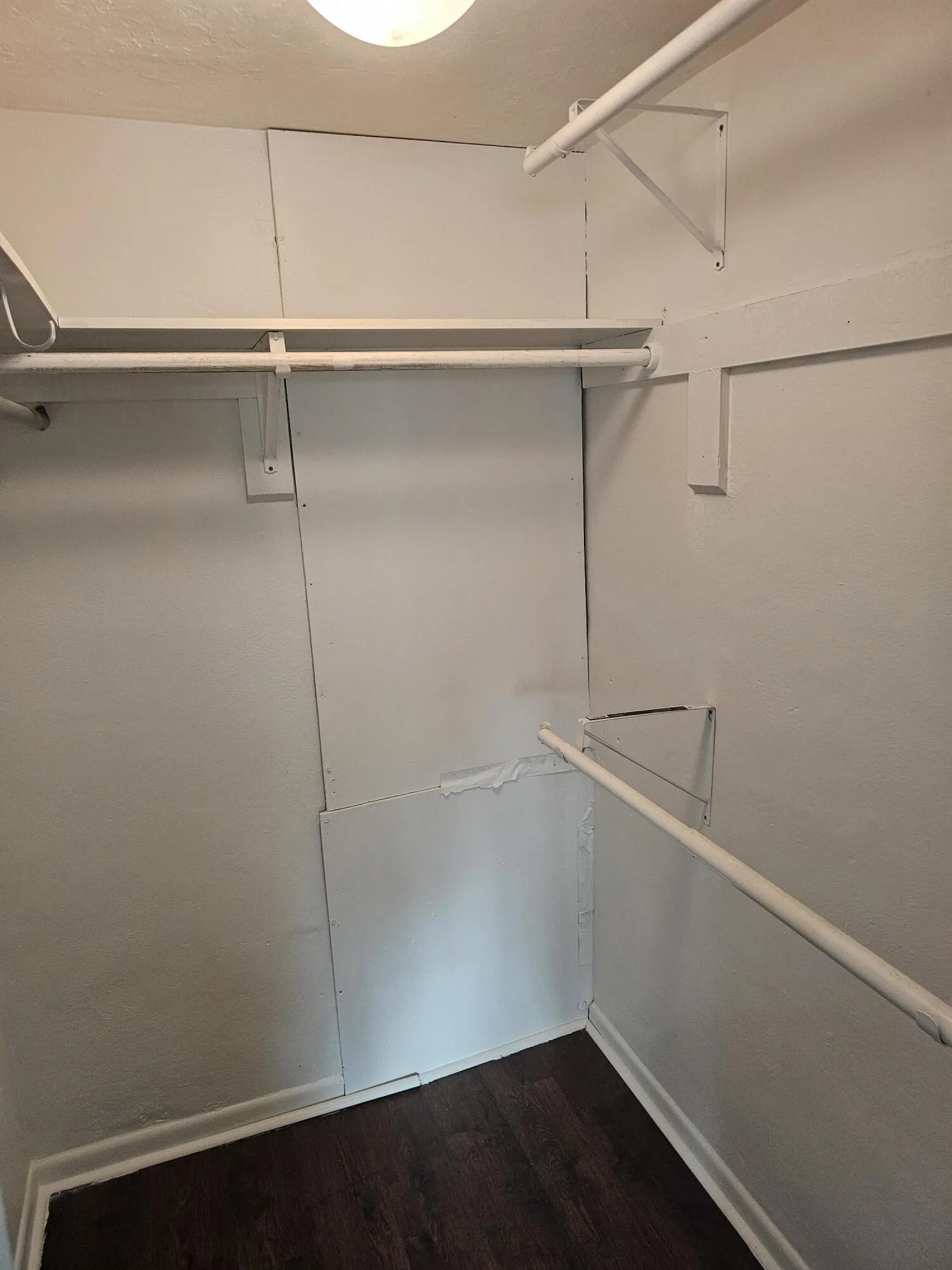 Master Bedroom Walk in Closet