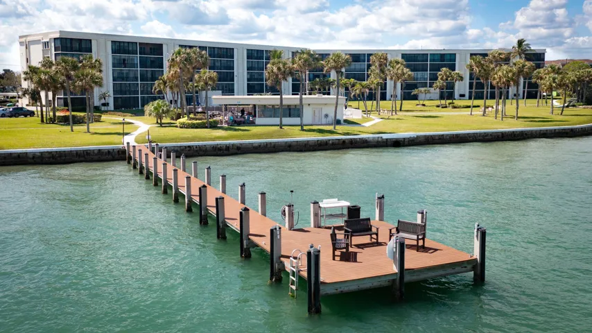 300 Intracoastal Place 101-37