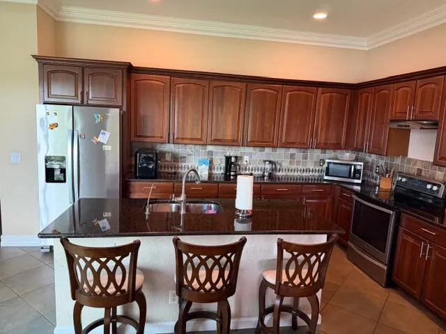 Eat in Kitchen